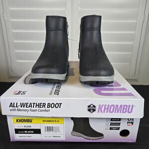 Khombu Women's Winter Boots Size 6 Lightly Used In Box